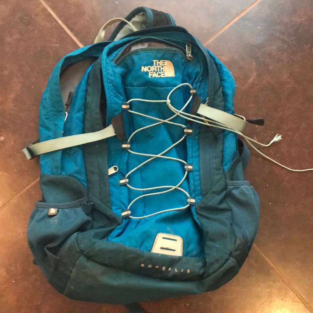 BLUE NORTH FACE BACKPACK